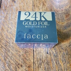 24K Gold Foil Moisturizer